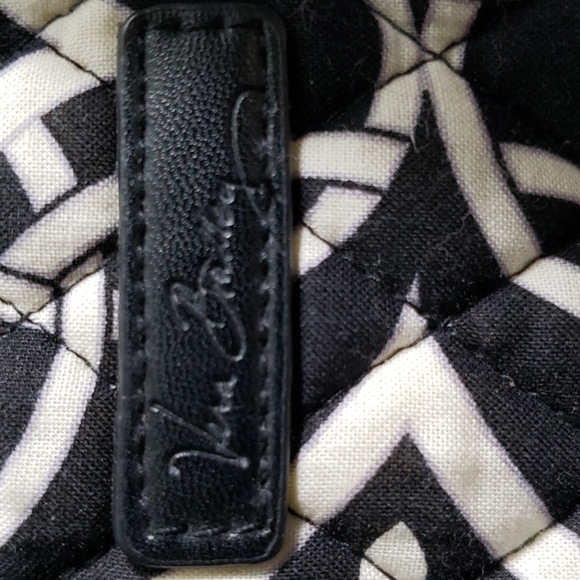 Vera Bradley Tote - 426 - Picture 3 of 8